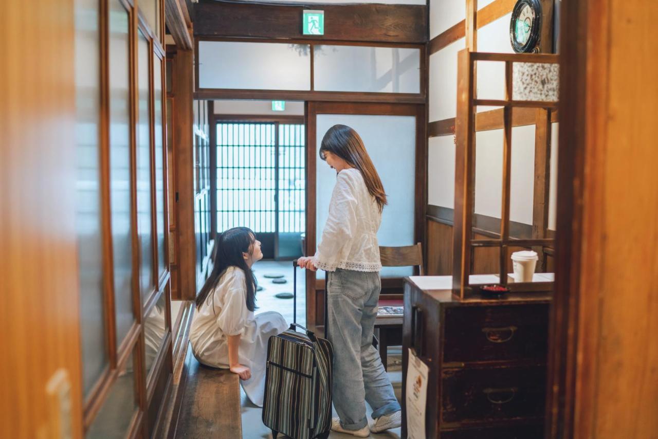 Machiya Guest House Carta 가나자와 외부 사진